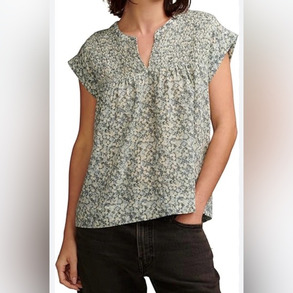 Lucky Brand green Floral Blouse - Picture 3 of 5